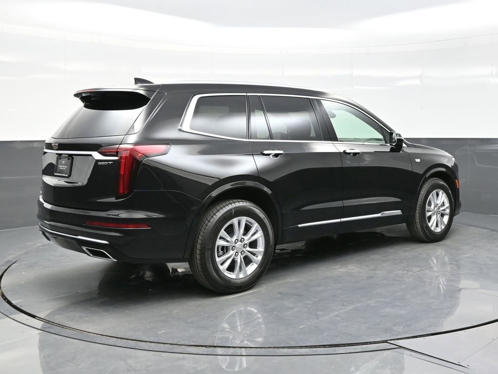 New 2025 Cadillac XT6 Luxury w/ LPO, Floor Liner Package AWD/4WD image 7