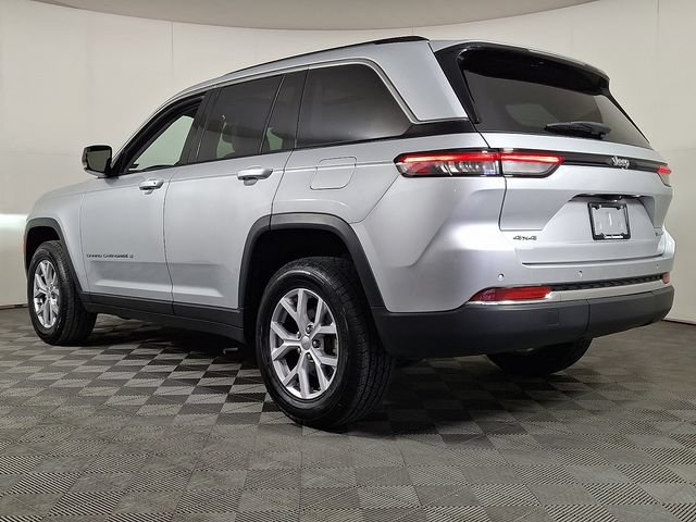 Used 2022 Jeep Grand Cherokee Limited AWD/4WD image 7