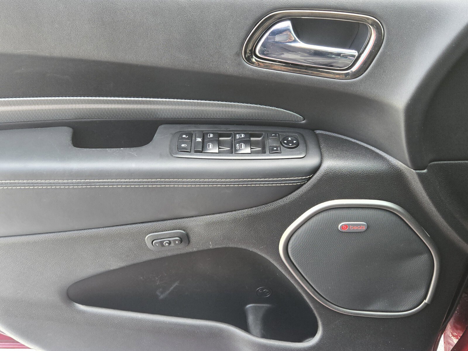 Used 2018 Dodge Durango SRT w/ SRT Interior Appearance Group AWD/4WD image 32