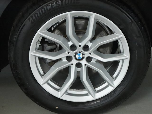 Used 2020 BMW X5 xDrive40i w/ Premium Package AWD/4WD image 43