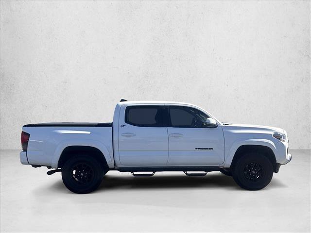 Used 2022 Toyota Tacoma SR5 w/ Technology Package RWD image 4