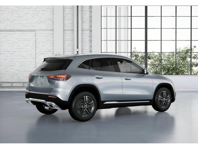 Used 2025 Mercedes-Benz GLA 250 image 40