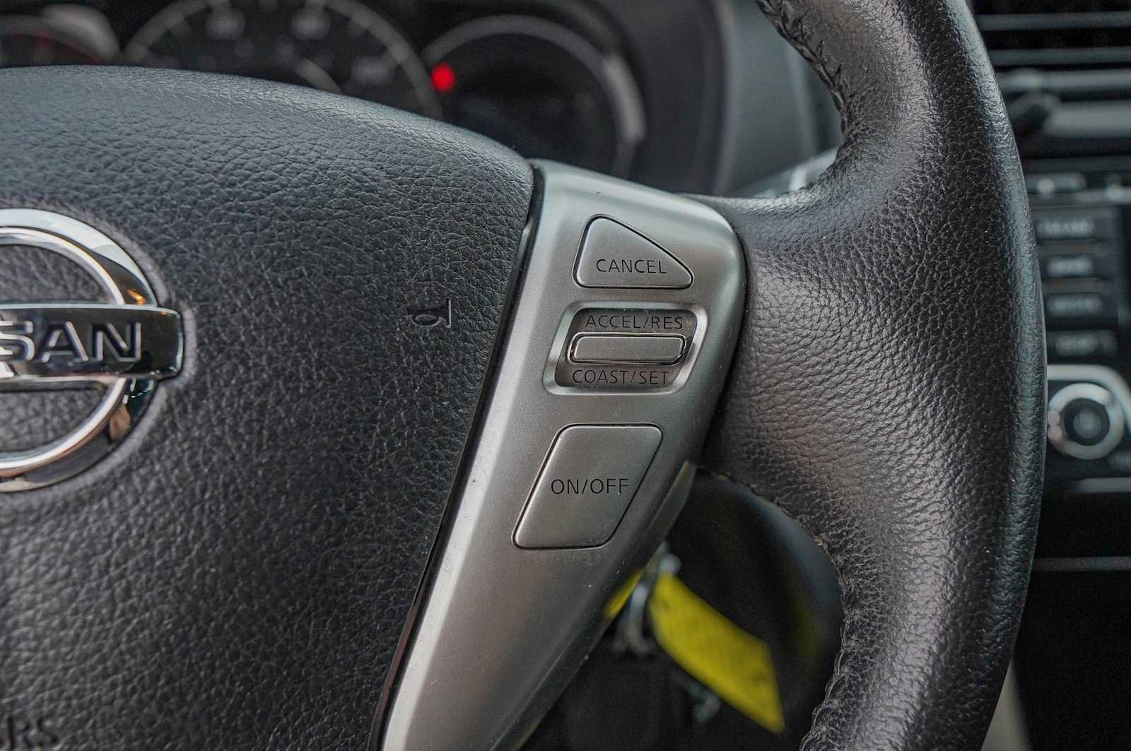 Used 2018 Nissan Versa Note SV image 14