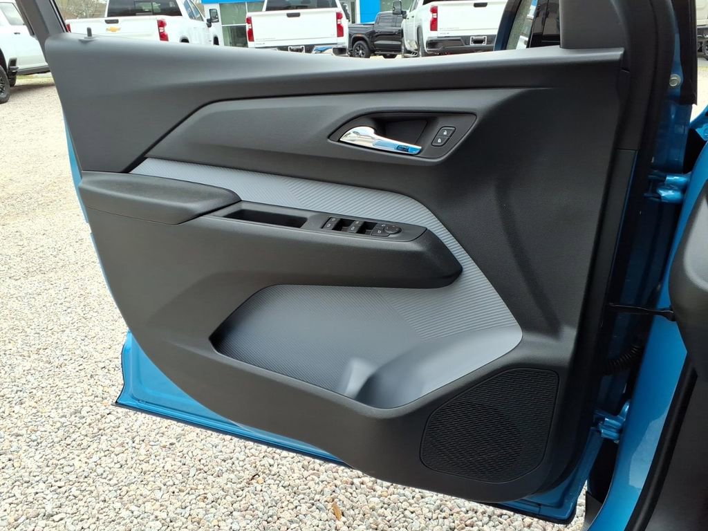 New 2027 Chevrolet Bolt RS w/ Technology Package image 30