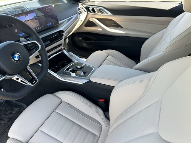 Used 2026 BMW 430i Coupe w/ M Sport Package RWD image 17