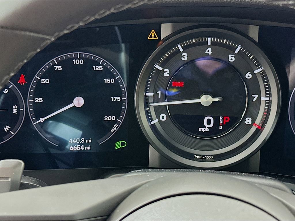 Used 2024 Porsche 911 Carrera image 13