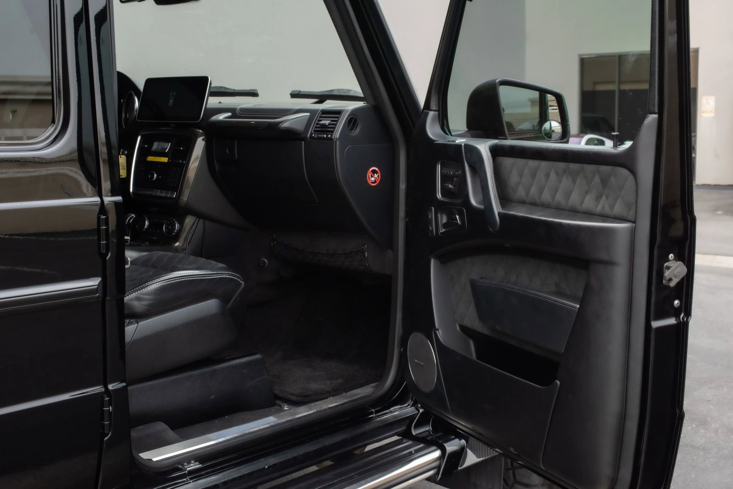 Used 2017 Mercedes-Benz G 550 Squared image 36