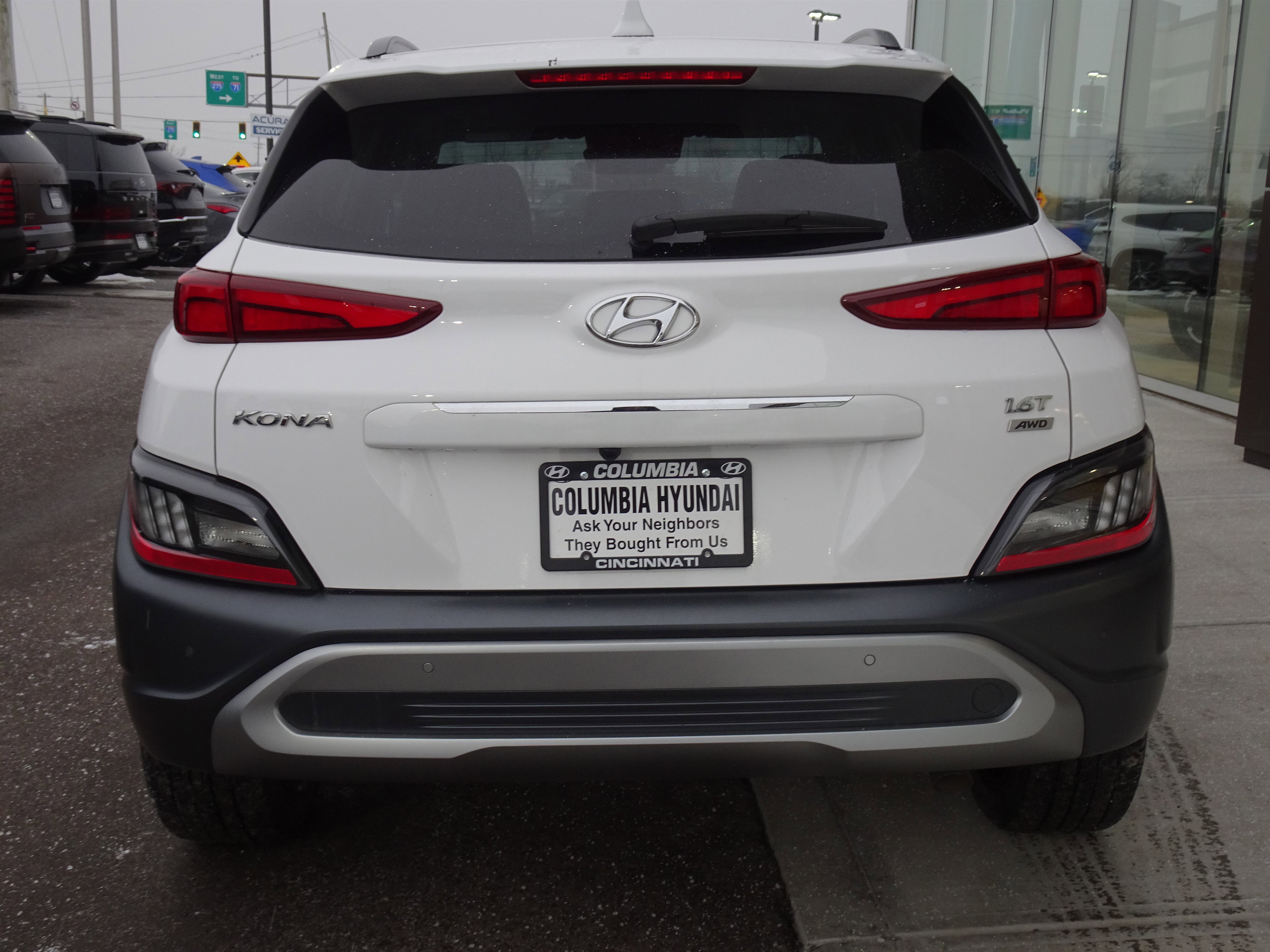 Used 2022 Hyundai Kona Limited image 4