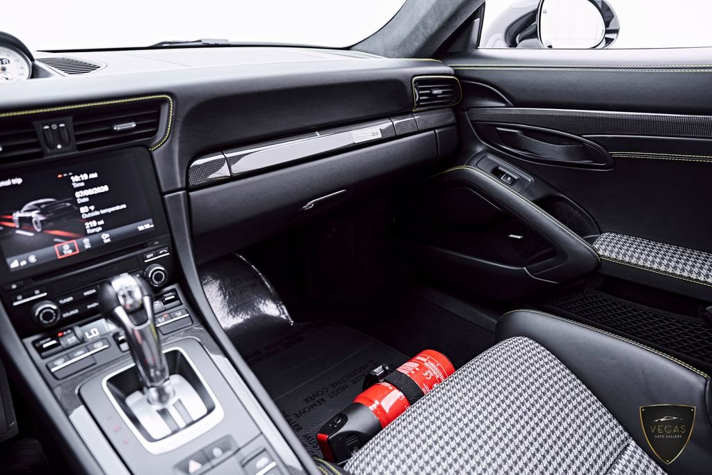 Used 2019 Porsche 911 GT3 RS RWD image 95