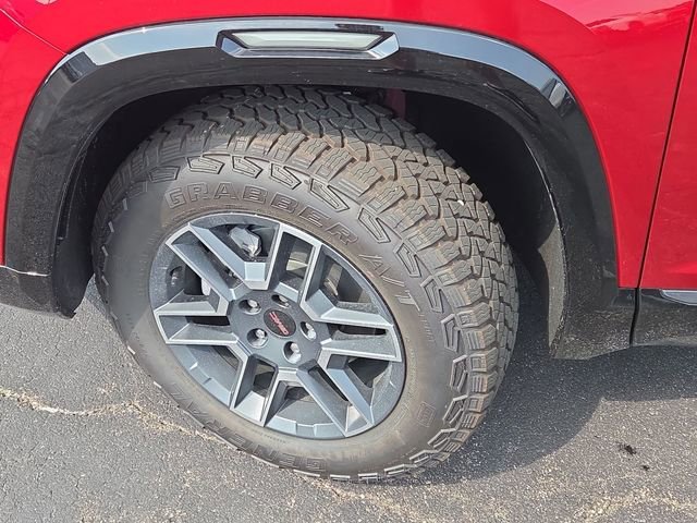 New 2026 GMC Terrain AT4 w/ Convenience Package III image 32