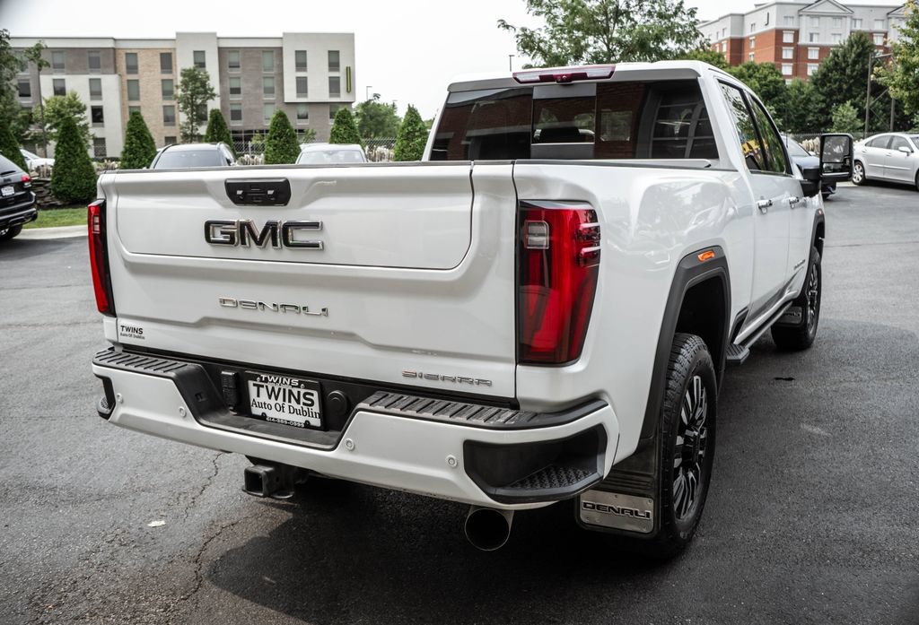 Used 2024 GMC Sierra 2500 Denali Ultimate AWD/4WD image 36