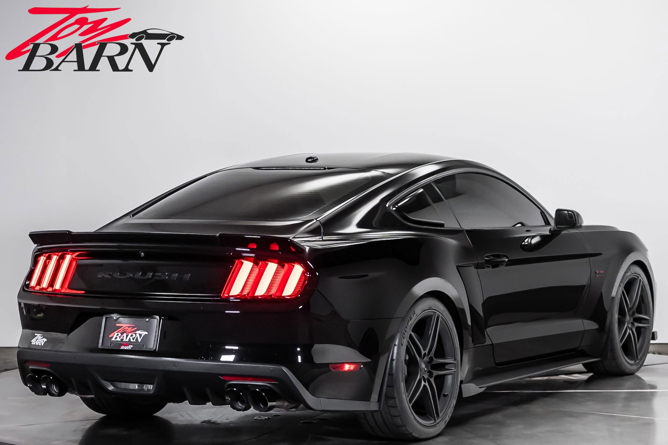 Used 2016 Ford Mustang GT Premium w/ GT Performance Package RWD image 5