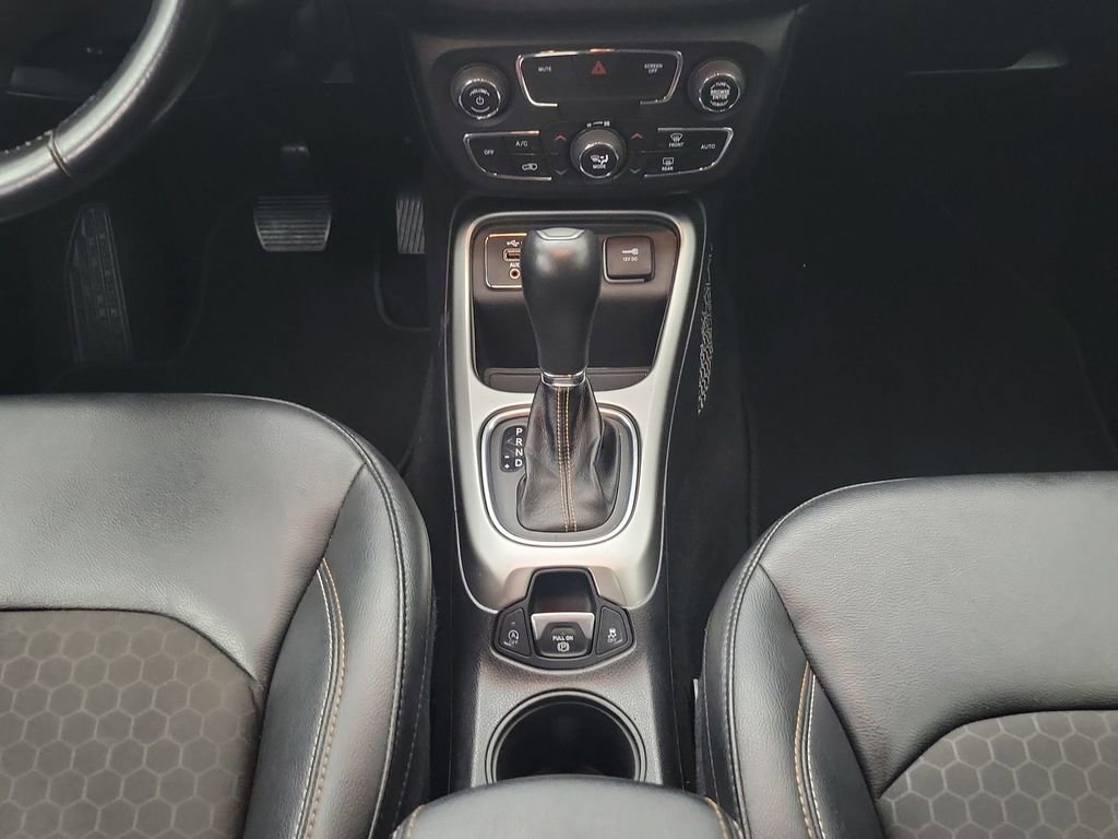 Used 2019 Jeep Compass Latitude w/ Popular Equipment Group image 16