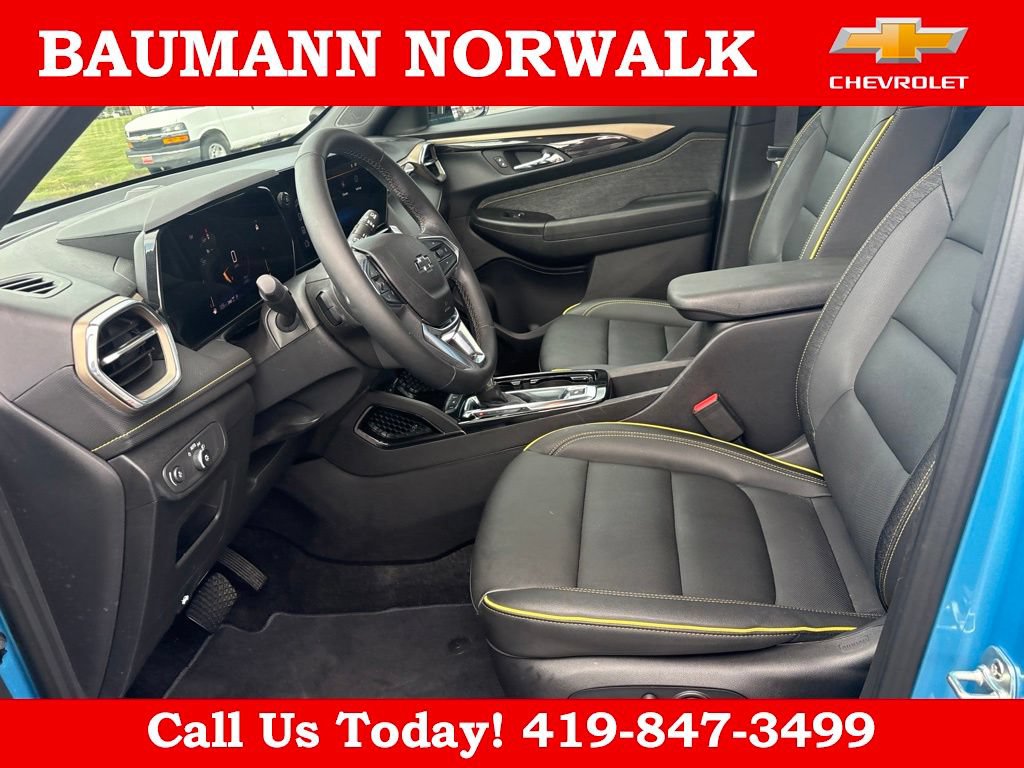 Used 2025 Chevrolet TrailBlazer ACTIV w/ Convenience Package AWD/4WD image 19