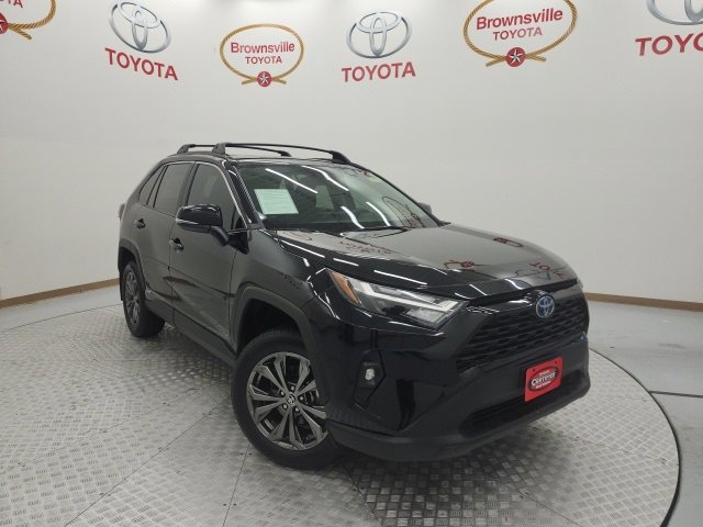 Used 2024 Toyota RAV4 XLE Premium image 1