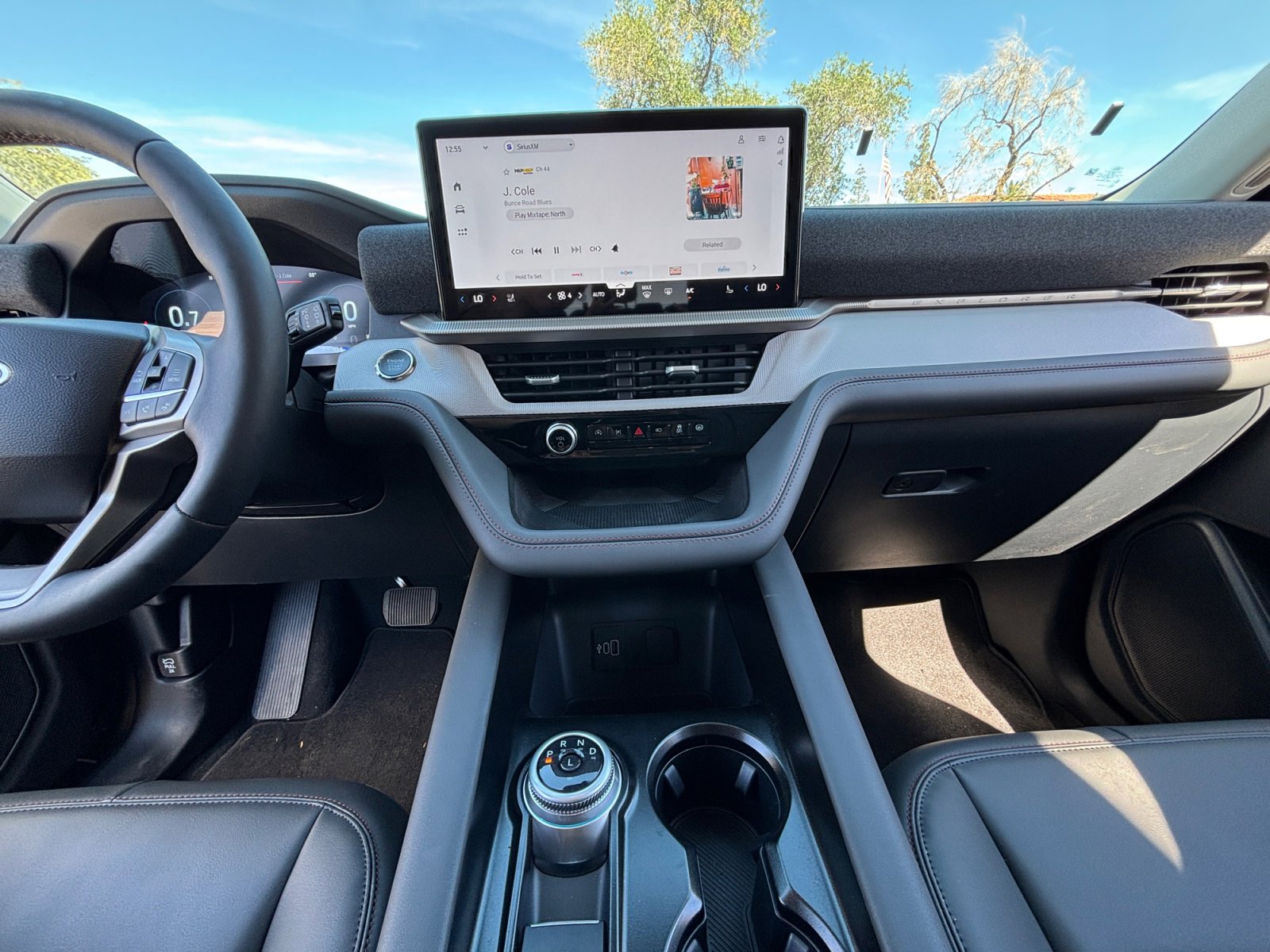 Used 2026 Ford Explorer Active w/ Active Comfort Package image 19