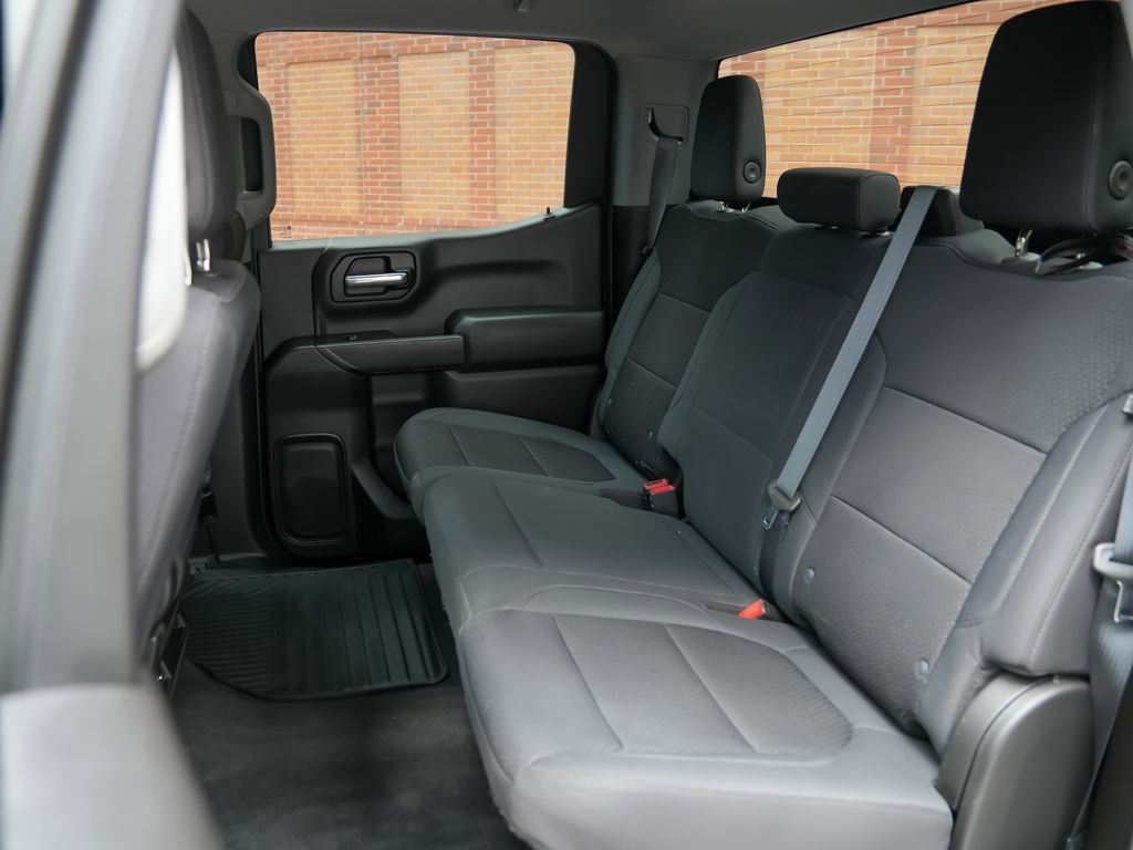 Used 2019 Chevrolet Silverado 1500 Custom Trail Boss w/ Custom Convenience Package AWD/4WD image 16