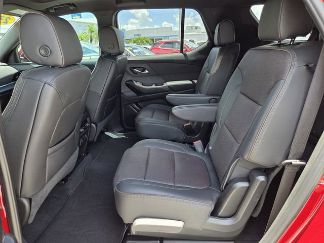 Used 2023 Chevrolet Traverse High Country FWD image 16