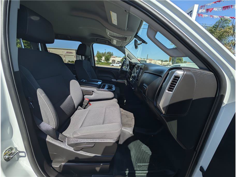 Used 2018 Chevrolet Silverado 2500 LT w/ LT Convenience Package AWD/4WD image 14