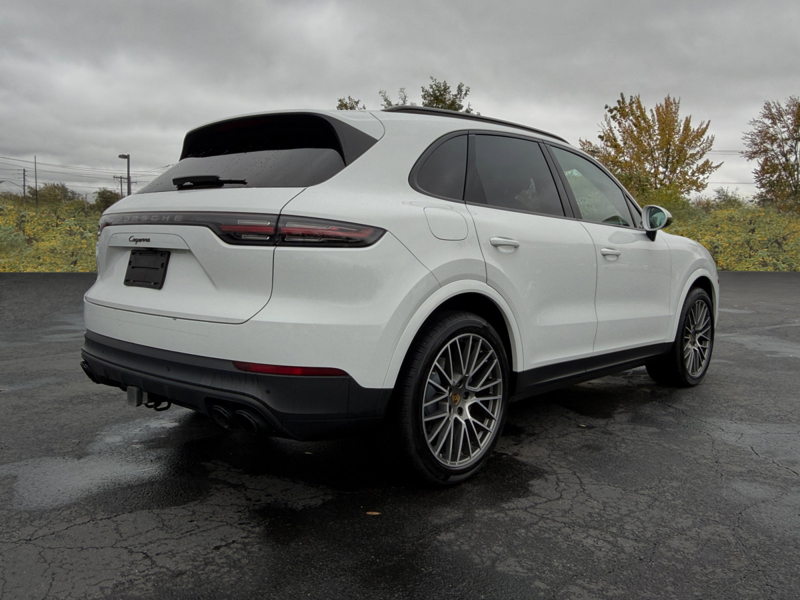 Used 2022 Porsche Cayenne Platinum Edition AWD/4WD image 13