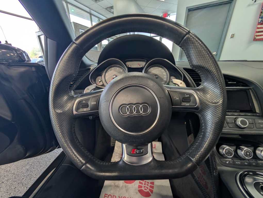 Used 2015 Audi R8 V8 AWD/4WD image 22