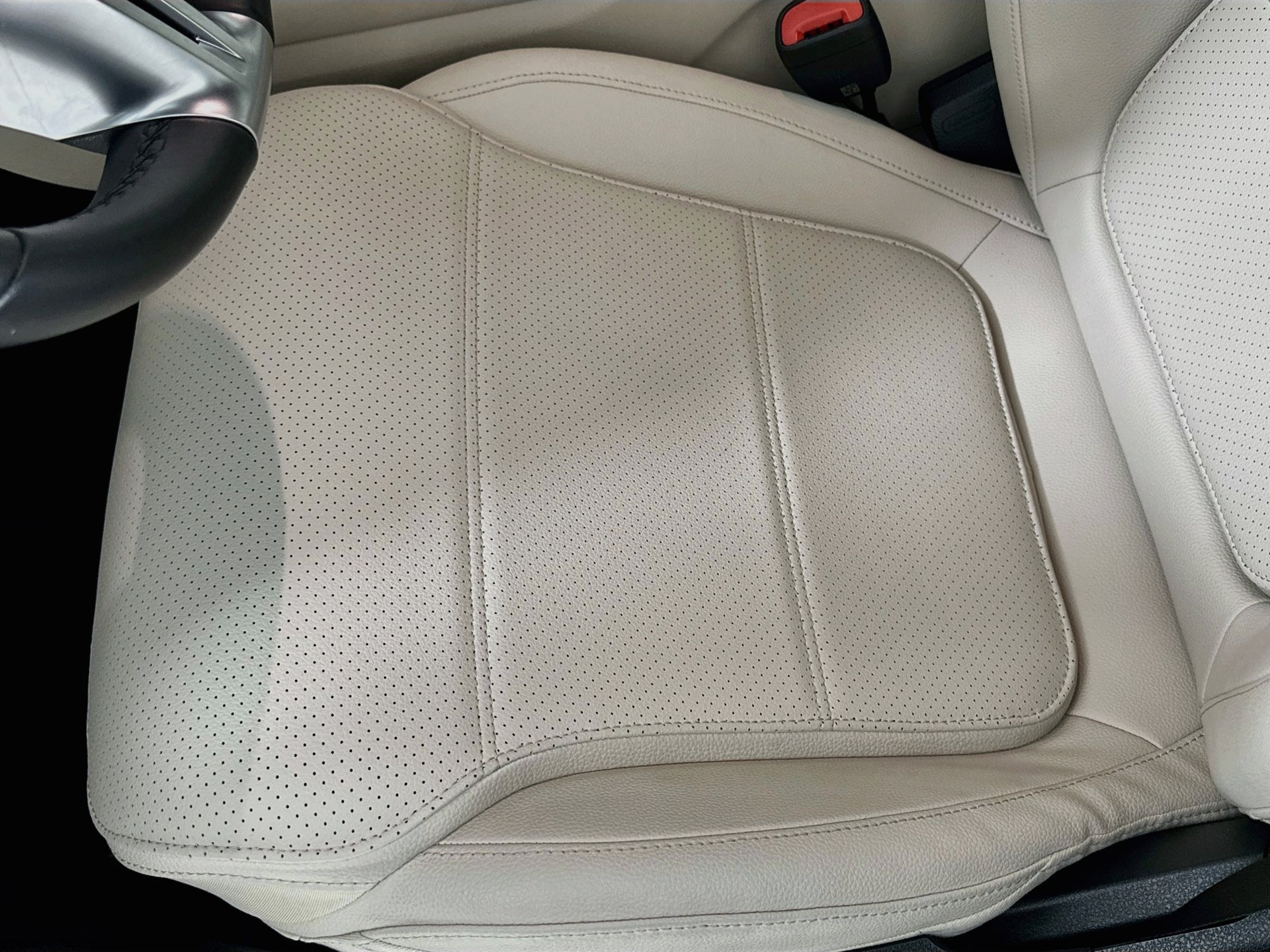 Used 2026 Mercedes-Benz GLC 300 image 21