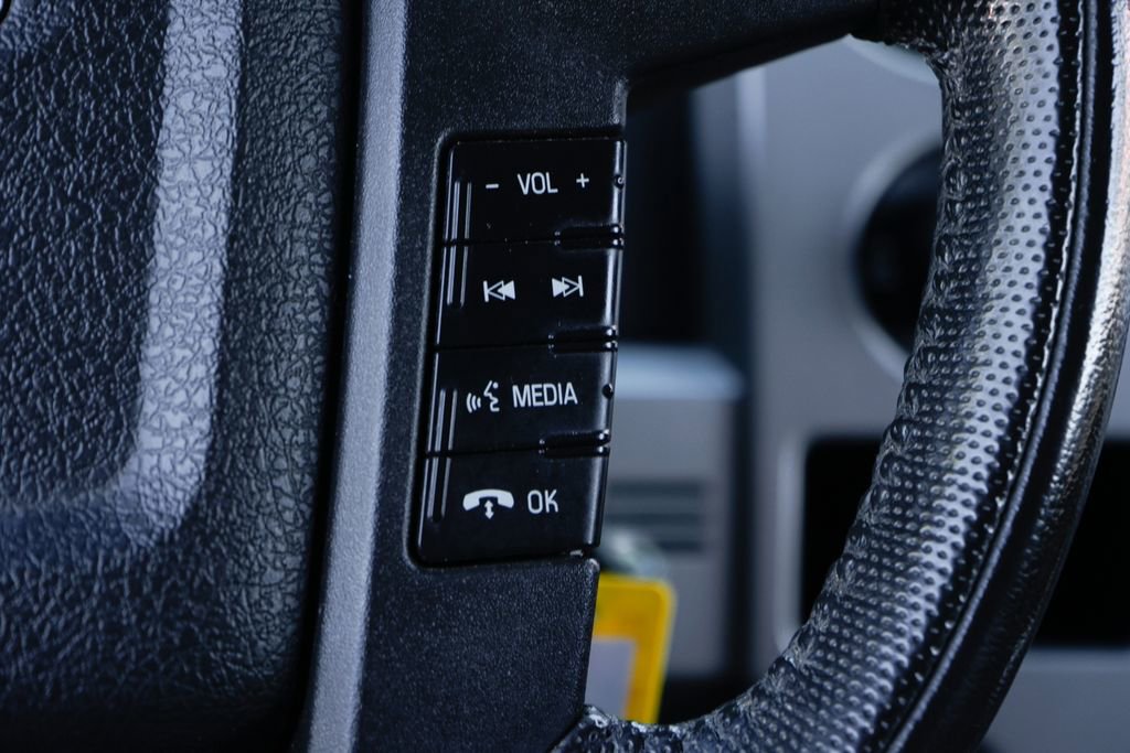 Used 2011 Ford F150 Raptor w/ Raptor Luxury Pkg image 23