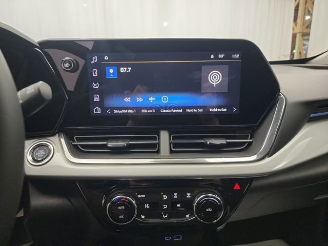 New 2026 Chevrolet Trax LT w/ Driver Confidence Package FWD image 13