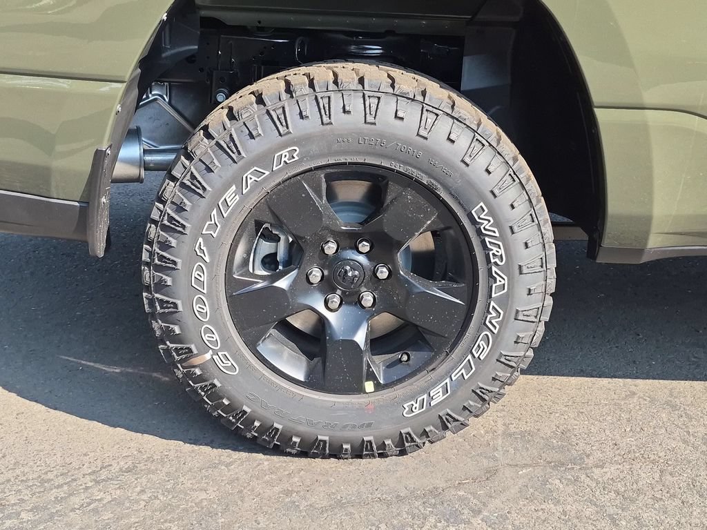 New 2026 RAM 1500 Warlock AWD/4WD image 9