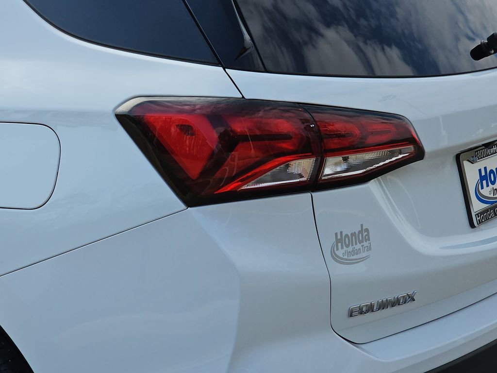 Used 2023 Chevrolet Equinox LT image 31