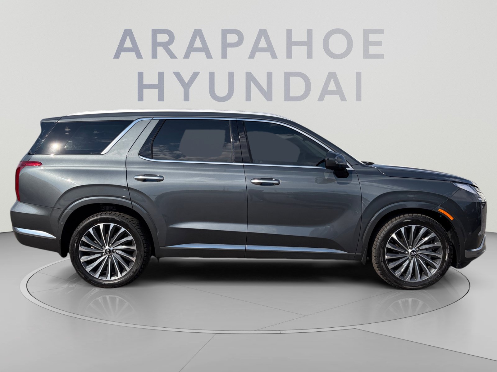 Used 2023 Hyundai Palisade Calligraphy w/ Winter Package AWD/4WD image 6