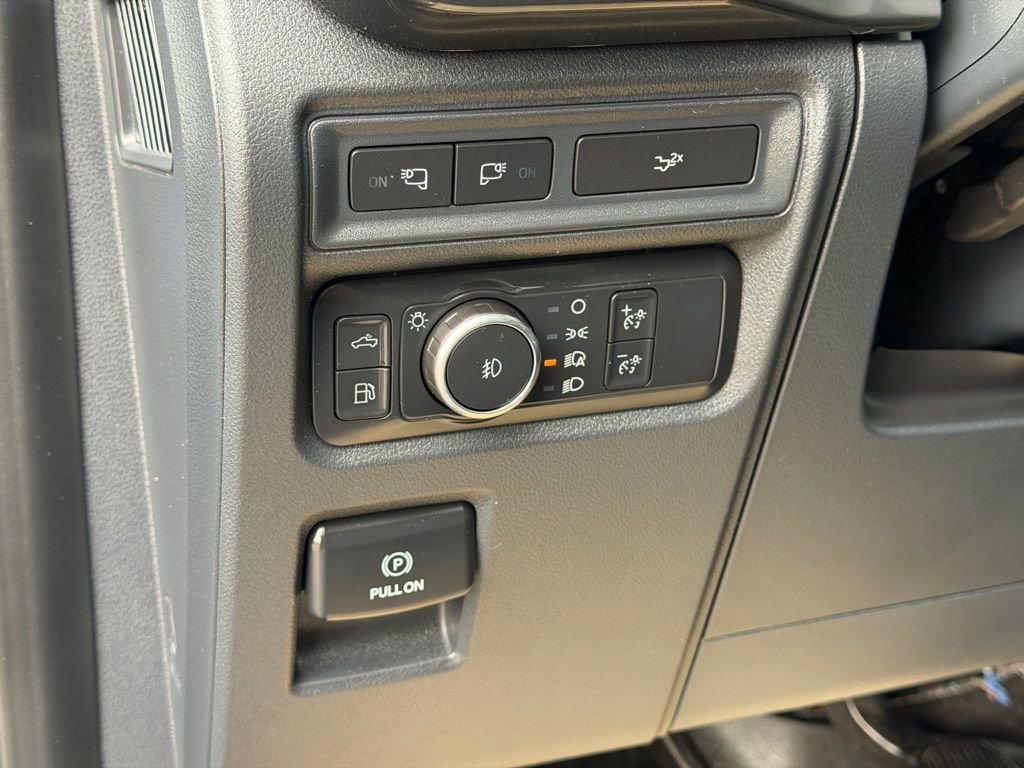 Used 2022 Ford F150 XLT w/ Equipment Group 302A High image 23