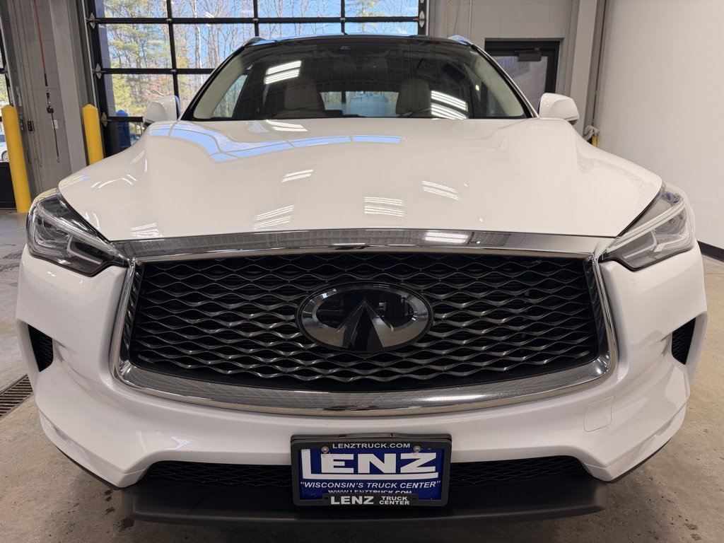 Used 2019 INFINITI QX50 Luxe w/ Cargo Package video 3