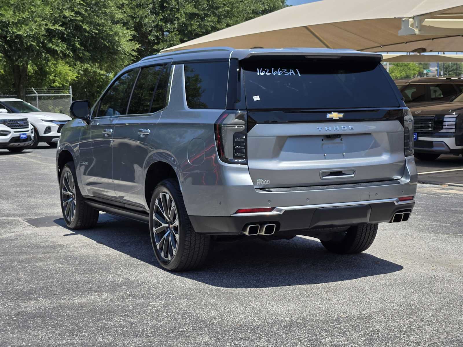 Certified 2025 Chevrolet Tahoe High Country AWD/4WD image 5