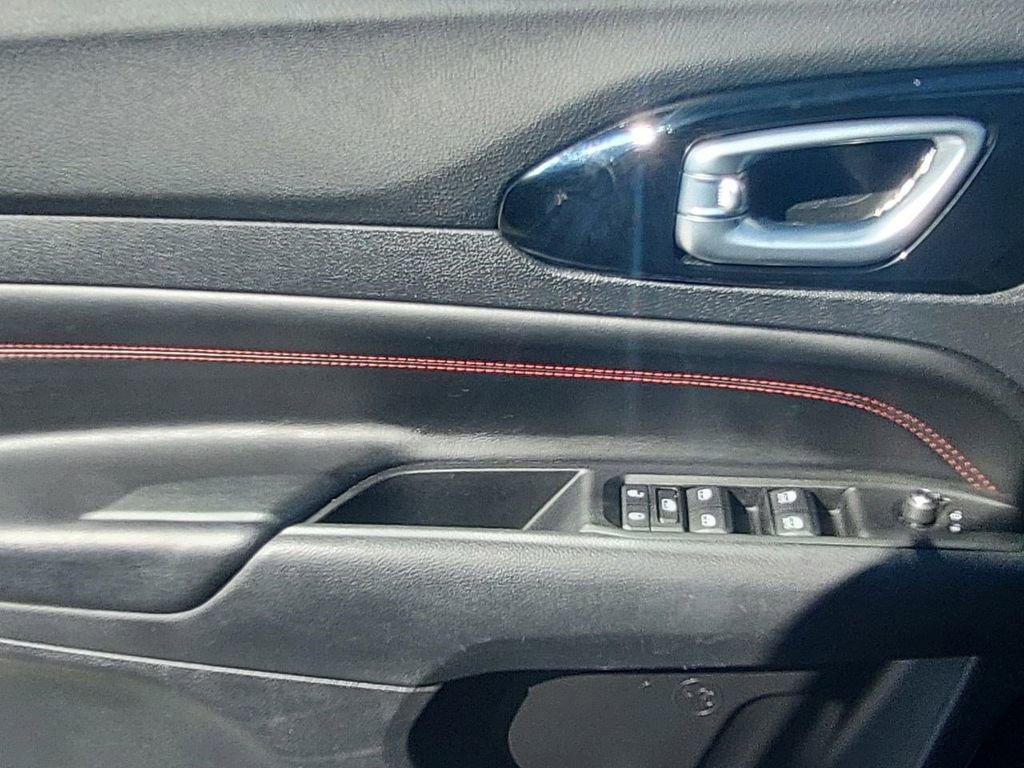 Used 2022 Jeep Compass Trailhawk w/ Sun and Sound Group image 29