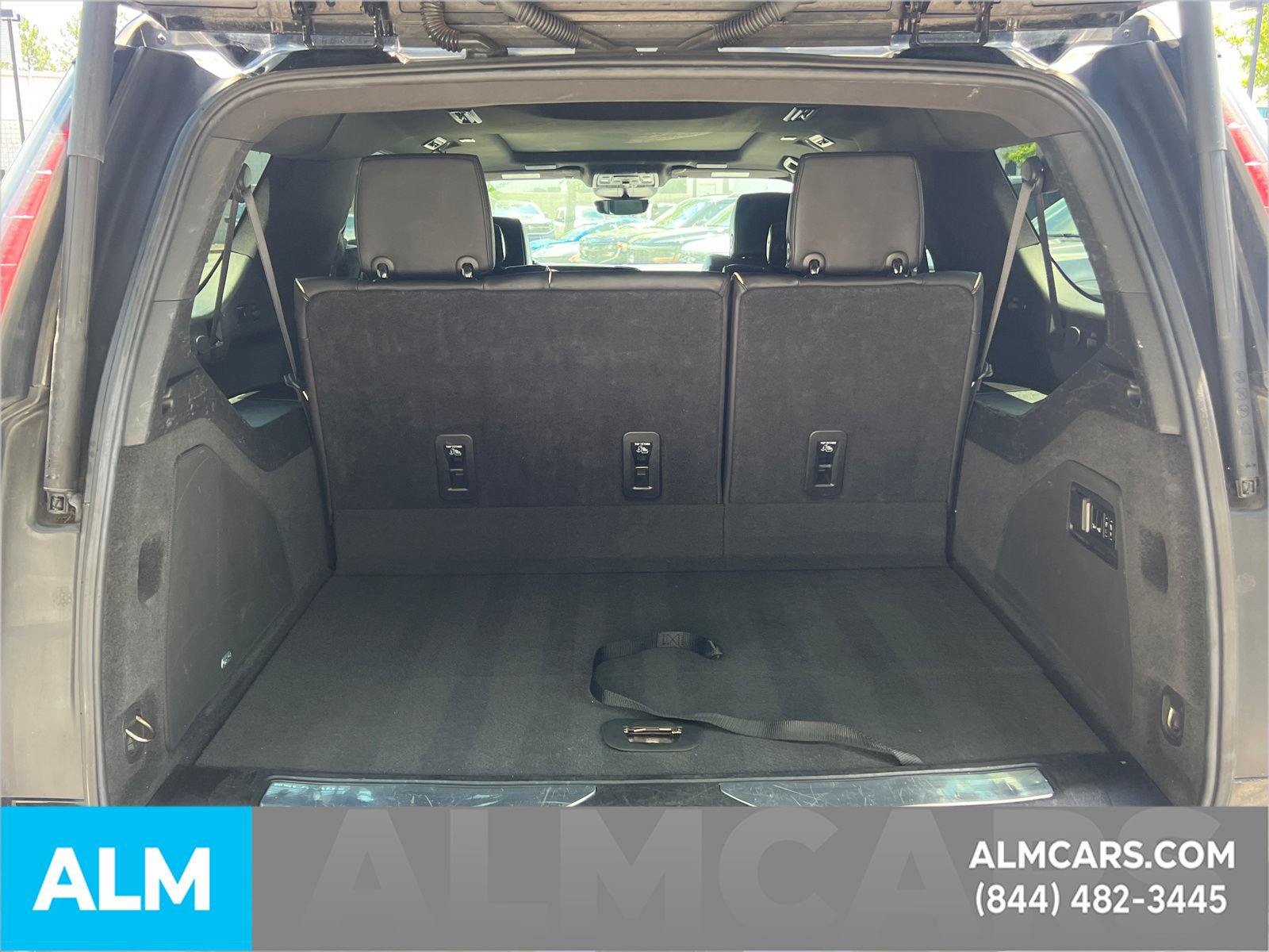 Used 2022 Cadillac Escalade ESV Sport AWD/4WD image 24
