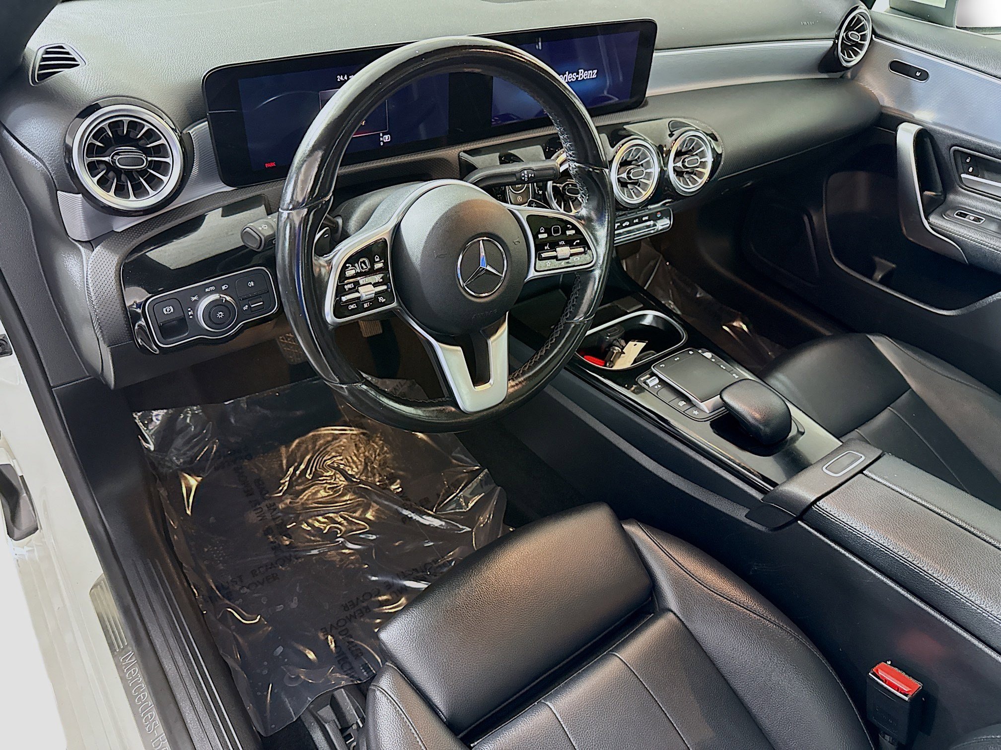 Used 2022 Mercedes-Benz A 220 4MATIC w/ Premium Package Lite image 23