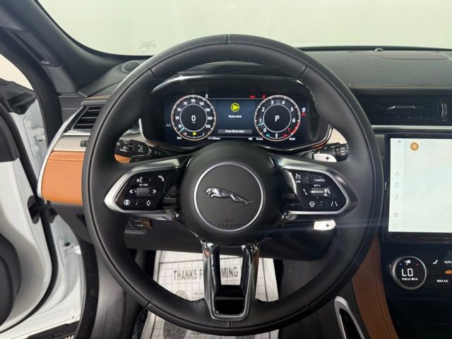 New 2026 Jaguar F-PACE R-Dynamic S image 15