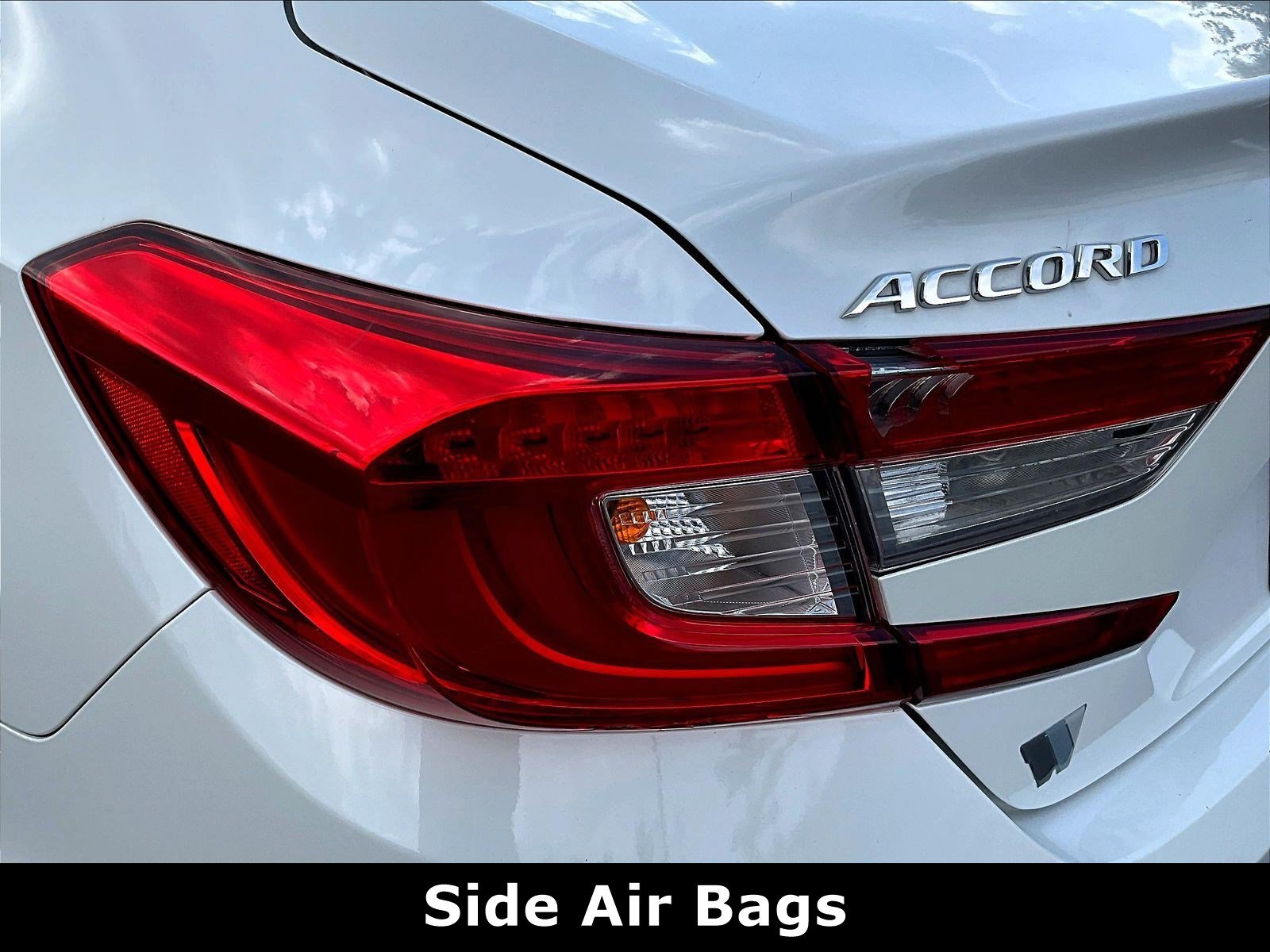 Used 2019 Honda Accord EX image 22