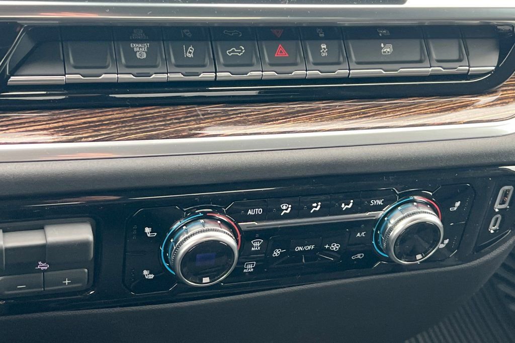 New 2026 GMC Sierra 2500 SLE w/ SLE Value Package; image 17