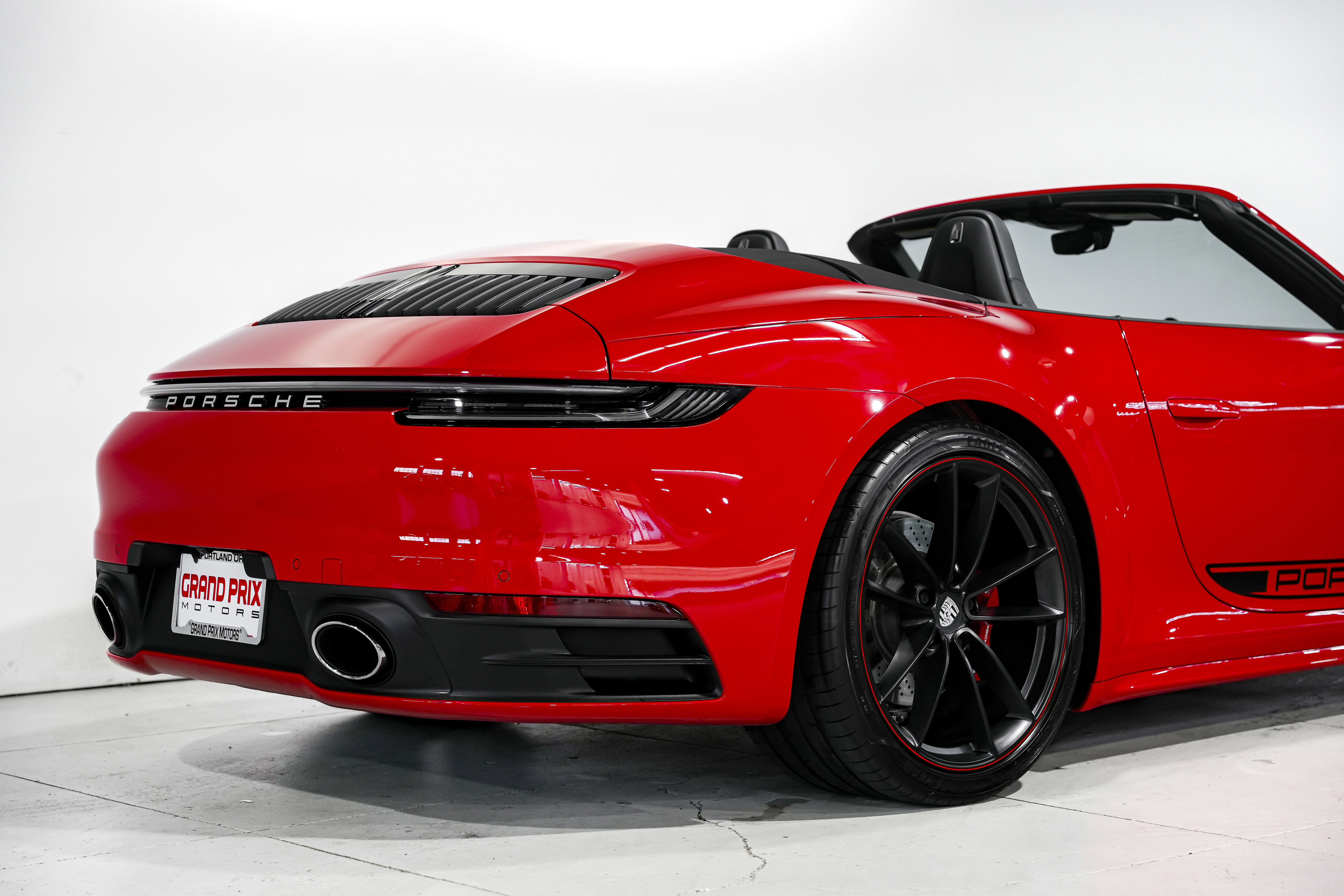 Used 2021 Porsche 911 Carrera S image 41