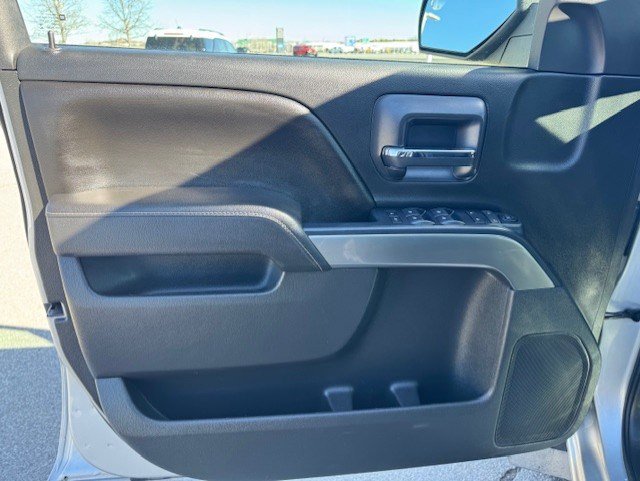 Used 2017 Chevrolet Silverado 1500 LT w/ All Star Edition image 10