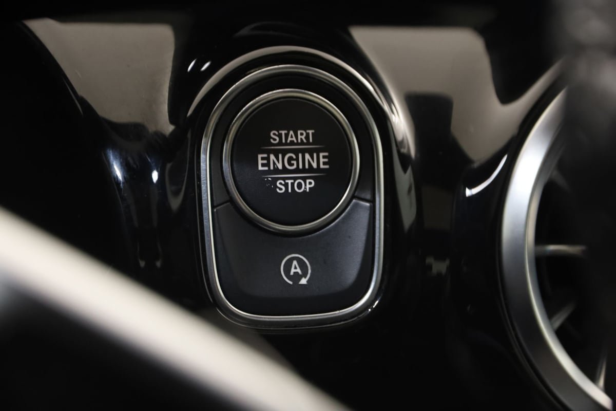 Used 2021 Mercedes-Benz CLA 250 4MATIC w/ Premium Package image 32