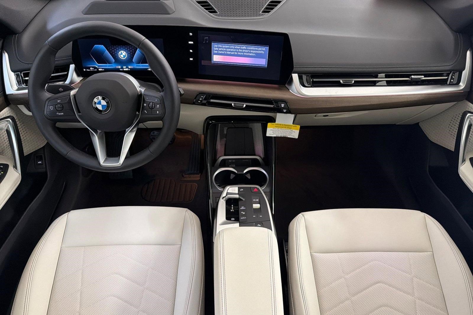 Used 2026 BMW X1 xDrive28i w/ Technology Package AWD/4WD image 15