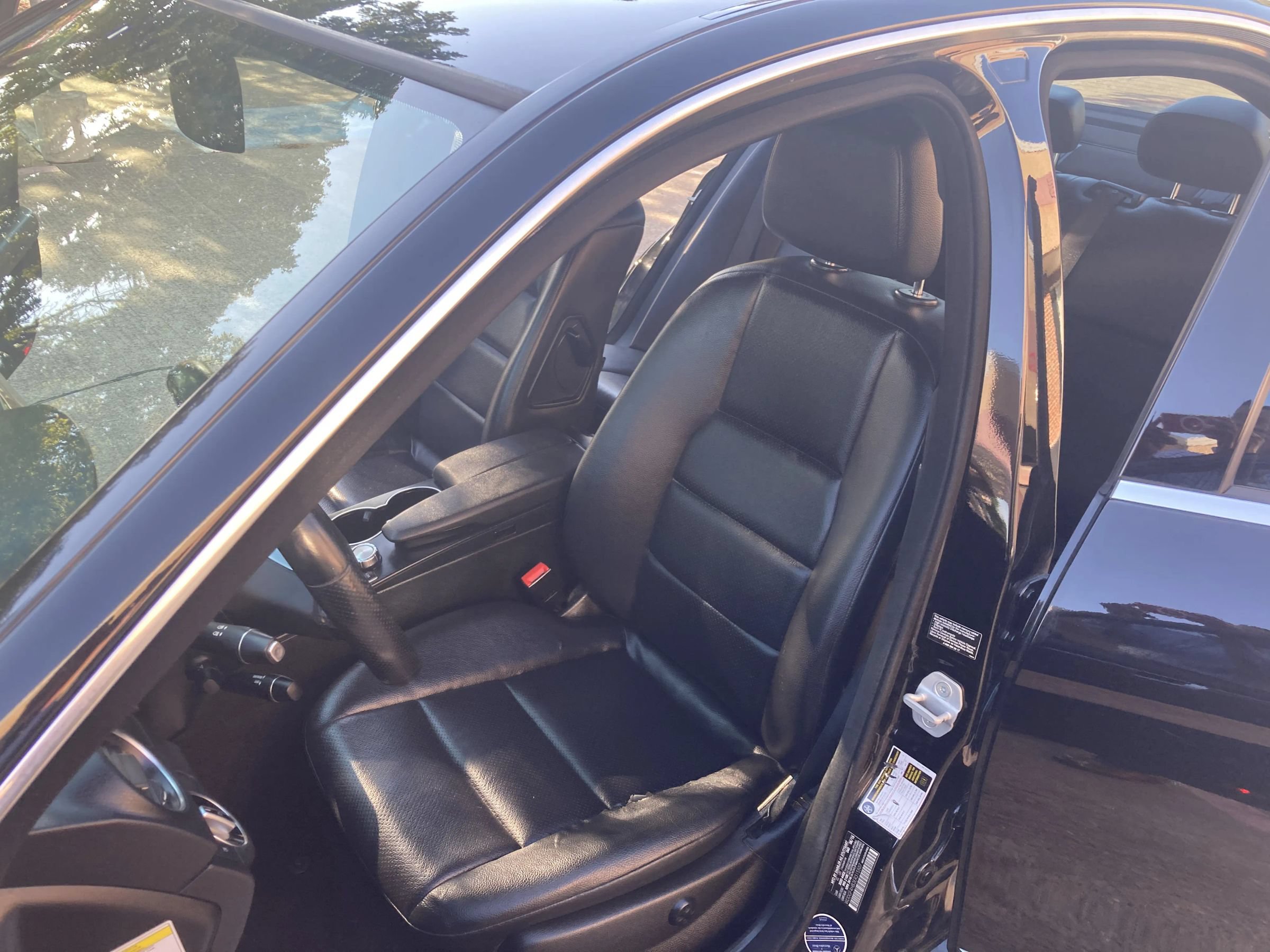 Used 2014 Mercedes-Benz C 250 Sedan w/ Premium 1 Package image 36
