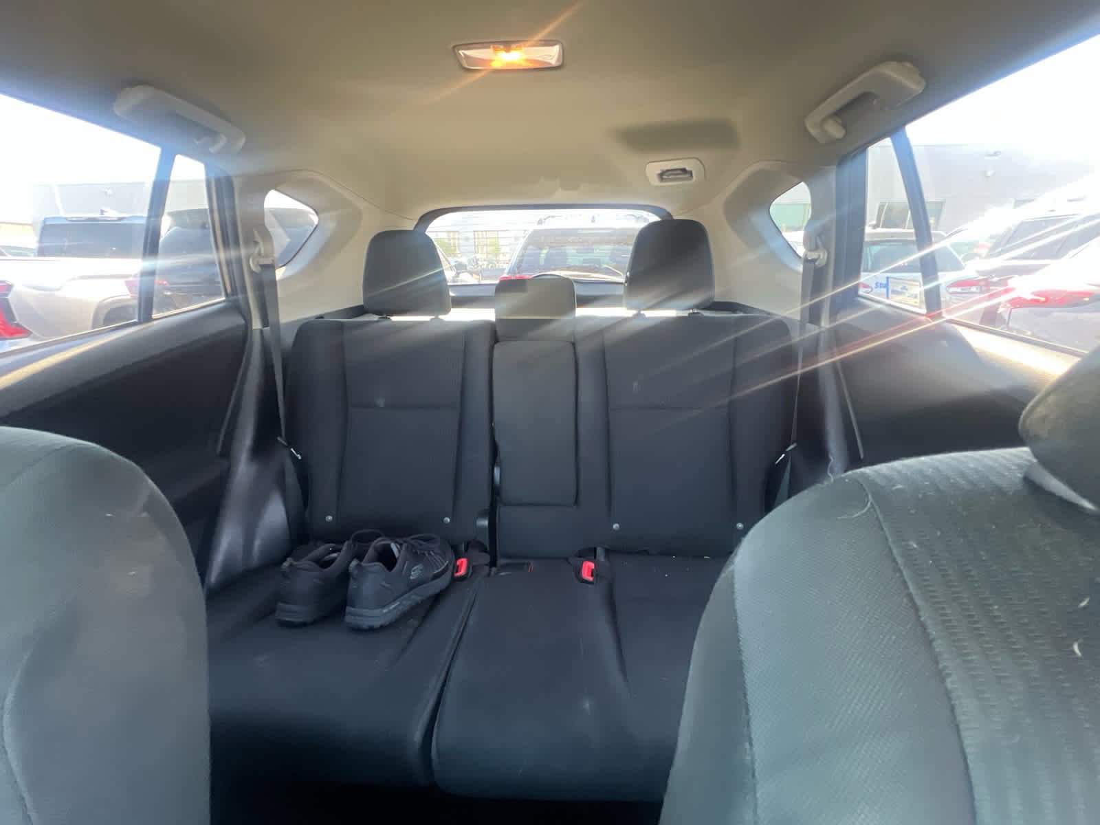 Used 2015 Toyota RAV4 LE AWD/4WD image 7