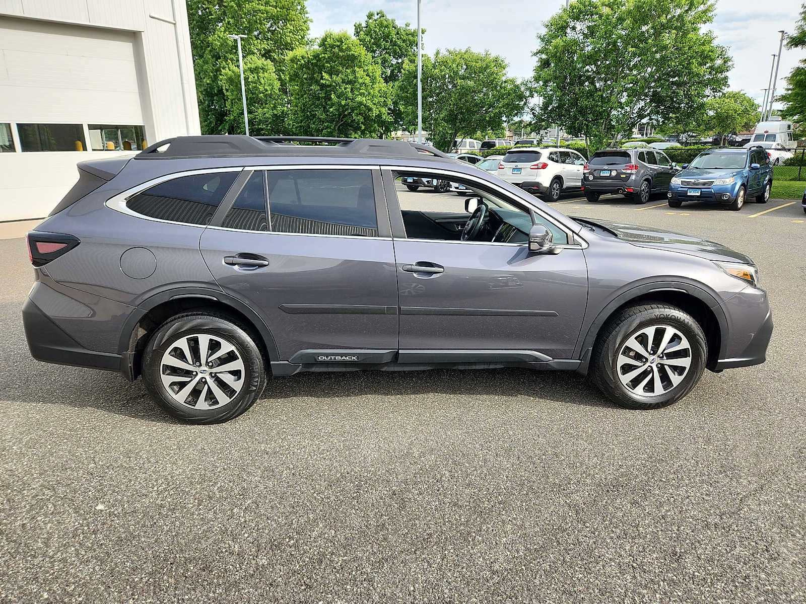 Used 2022 Subaru Outback Premium AWD/4WD image 7