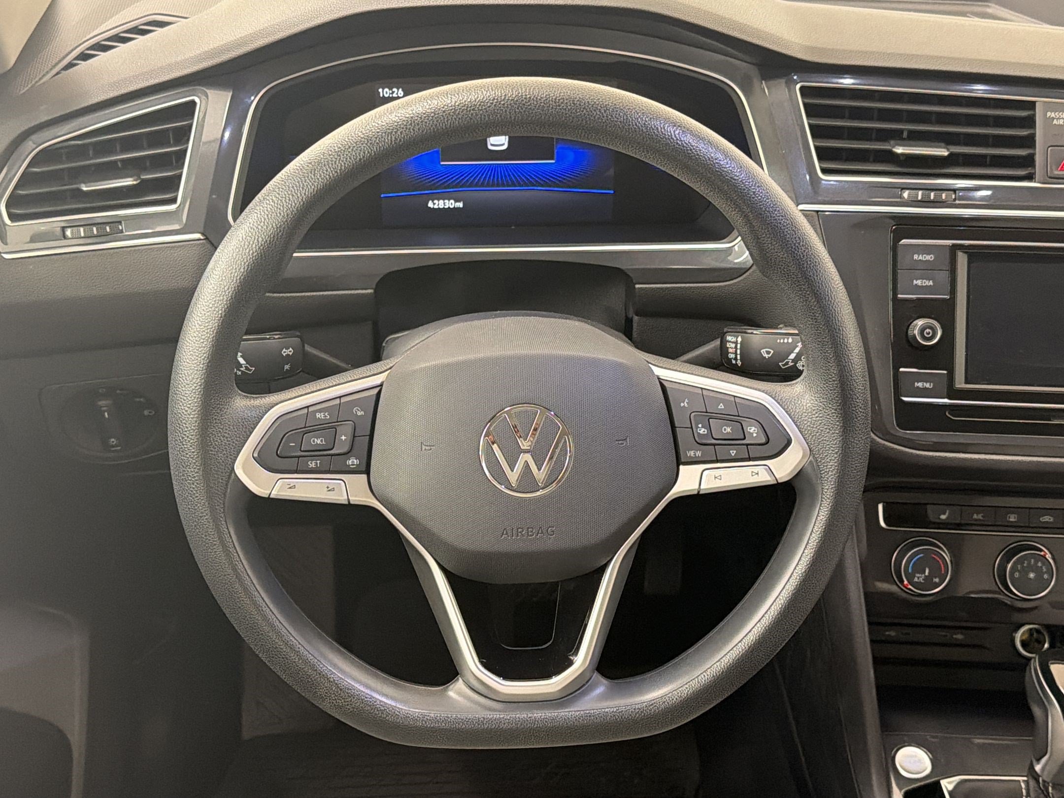 Used 2023 Volkswagen Tiguan S FWD image 11