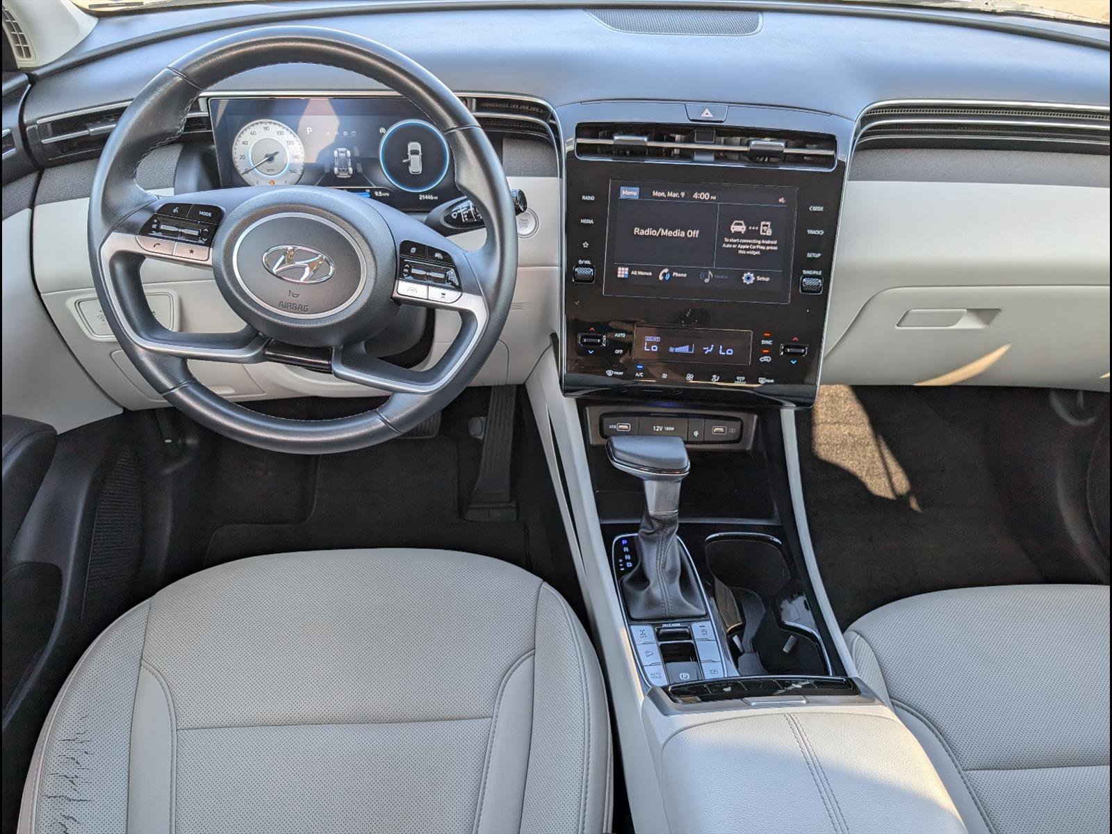 Used 2023 Hyundai Tucson SEL w/ Convenience Package image 9