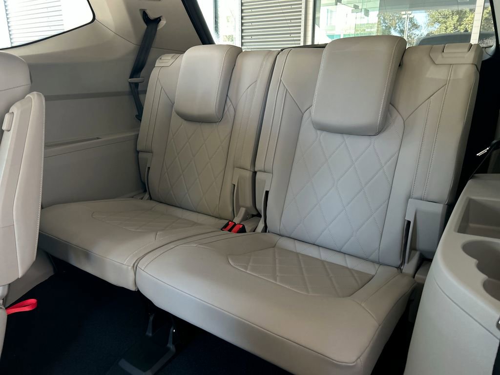 New 2026 Volkswagen Atlas SEL Premium R-Line image 49